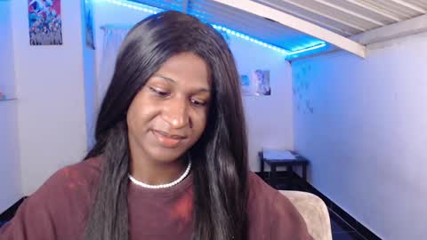 Snapshot of angell_dustt chatting on January 20, 1:18 am Danielle online show from January 20, 1:18 am
