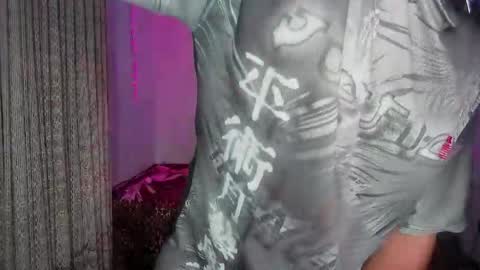   online show from April 24, 3:42 am