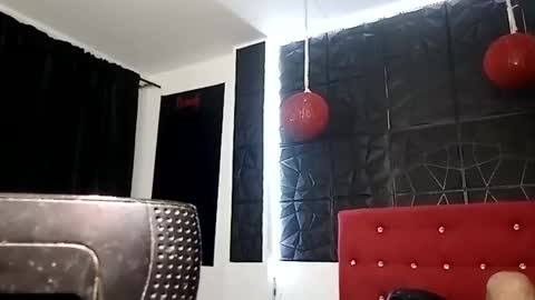 Snapshot of anne_castle86 chatting on October 21, 9:22 am Anne online show from October 21, 9:22 am