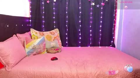 antonella747158 online show from March 12, 6:29 am