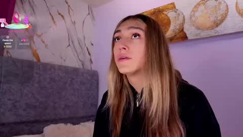  Antonella online show from April 18, 7:29 pm