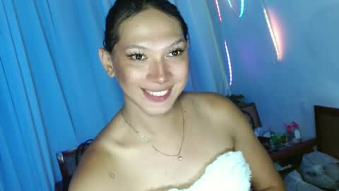 Roman Goddess online show from June 15, 9:33 am