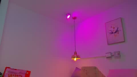 aria_millers1 online show from May 27, 11:18 am