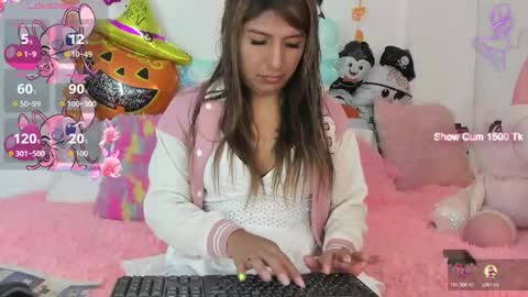 Snapshot of ariana_fernandes chatting on October 20, 12:41 pm Ariana CANCER online show from October 20, 12:41 pm