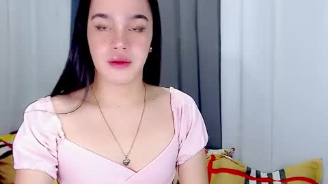 ARIANNE CUMS  online show from March 3, 7:28 am