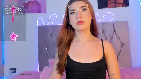 Snapshot of ashley_piinkk chatting on September 17, 12:10 pm Ashley online show from September 17, 12:10 pm