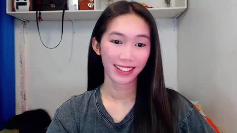 J A D E online show from January 14, 11:20 am