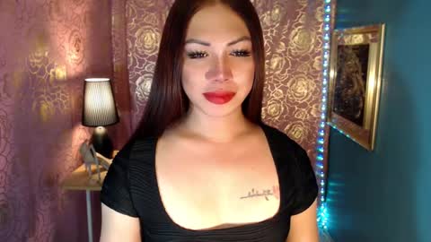 Snapshot of asiansignificant chatting on October 4, 6:03 am Babe online show from October 4, 6:03 am