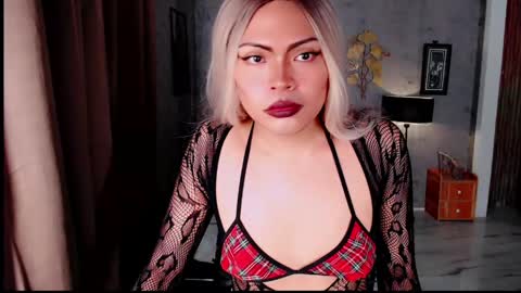 aubrey online show from March 24, 2:33 pm