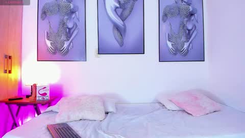 Avavega 1 online show from November 18, 1:11 pm