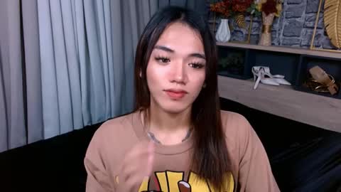 Avery online show from February 16, 9:34 pm