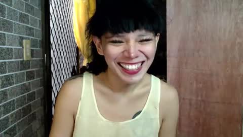 aymkyline online show from November 16, 2:43 am