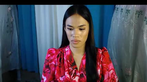 Nathalia online show from November 15, 6:06 pm