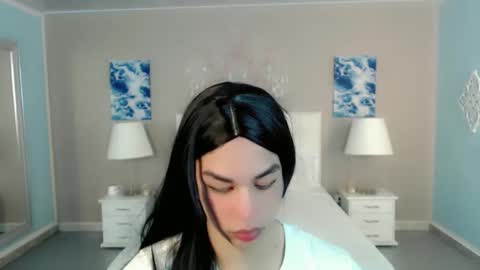 Snapshot of baby_sky01 chatting on October 18, 8:45 pm KENDALL online show from October 18, 8:45 pm