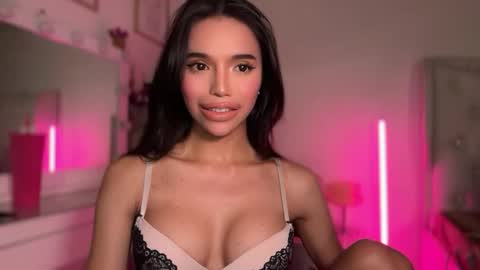 babysabrinaxx online show from February 5, 5:40 pm