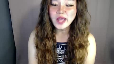 april online show from November 7, 9:31 am