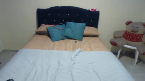 valentina online show from February 27, 4:29 am