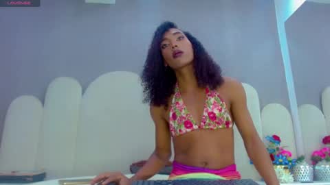 bella_77_ online show from June 26, 4:28 am