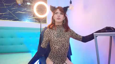     online show from December 4, 9:19 pm