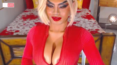 Snapshot of bellatrixxhuckerts chatting on February 12, 5:58 am B E L L A T R I X online show from February 12, 5:58 am