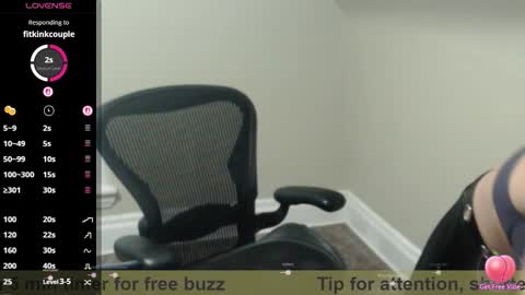 Snapshot of bex_black chatting on October 17, 12:47 am Bex Black online show from October 17, 12:47 am