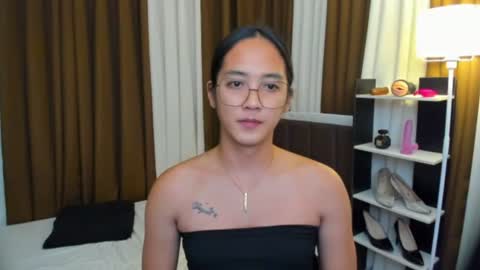 SUCK ME TILL I EXPLODE online show from November 14, 1:35 am