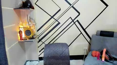 Snapshot of bigmouth_agna chatting on October 15, 7:52 am kiaaannaaaa online show from October 15, 7:52 am