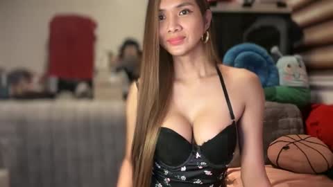Yna     online show from January 28, 6:38 am