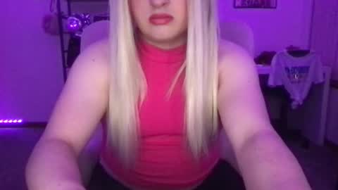 biigbiiaa online show from February 2, 1:04 am