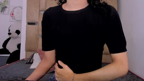 B L A C K  R O S E  online show from April 18, 11:34 am