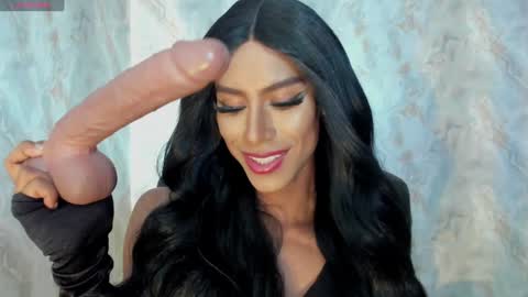 Nina online show from January 19, 2:49 pm