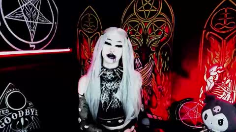   online show from November 28, 12:39 pm