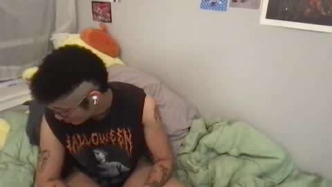 bloodrushbabe online show from April 24, 2:25 am