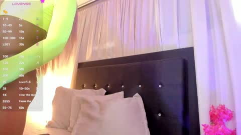 bloom_bbc online show from November 18, 1:11 pm