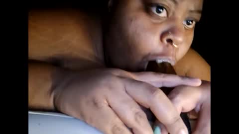 bluedesiret420 online show from December 22, 4:39 am