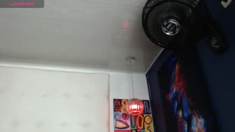 bouncing_bunnyxxx69 online show from March 15, 4:59 am