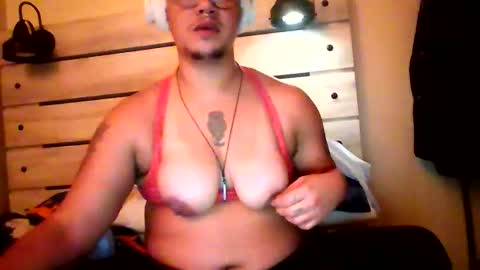 boypussy4lyfe online show from November 5, 10:42 pm