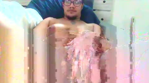 boypussy4lyfe online show from April 4, 8:29 pm