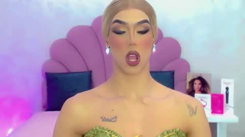 BRIANA online show from April 21, 3:57 am