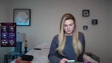 buitifulblonde online show from March 18, 12:48 pm