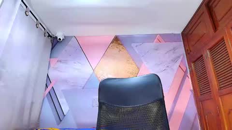 Snapshot of caitlyn_jones chatting on October 14, 12:44 am Caitlyn online show from October 14, 12:44 am