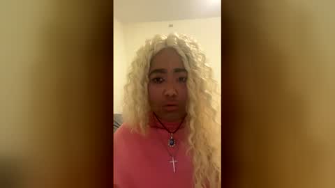 camzxoxox online show from December 15, 11:43 pm