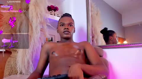 camiestrada online show from February 5, 10:12 pm