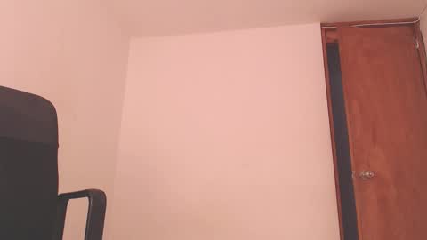 ONLYFANS   online show from February 2, 1:43 pm