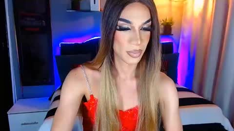 Snapshot of camila_hoottie chatting on February 1, 3:08 am Camila online show from February 1, 3:08 am
