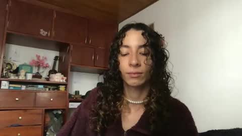 Snapshot of camille_delrey chatting on February 12, 5:16 pm Camille online show from February 12, 5:16 pm