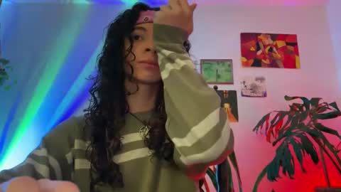 Snapshot of camille_delrey chatting on October 9, 6:15 am Camille online show from October 9, 6:15 am