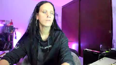 Snapshot of cande666 chatting on September 9, 2:32 am Candelaria online show from September 9, 2:32 am
