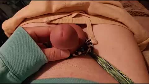 Candi Cakes online show from March 1, 3:34 am