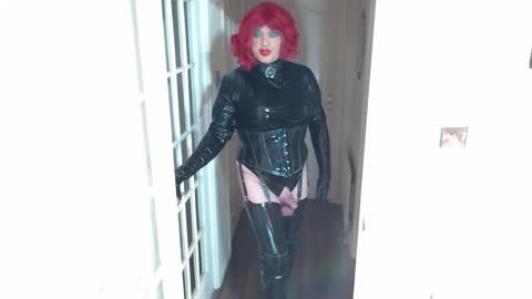 candi smokes online show from February 2, 2:16 pm